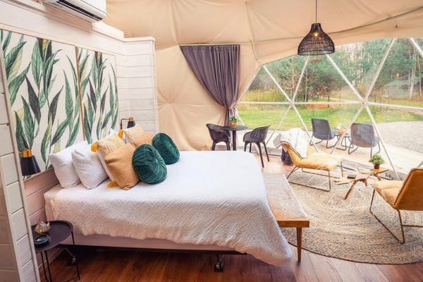 4-Season DELUXE Glamping Package Dome - 23'/7m - Phoenix Domes