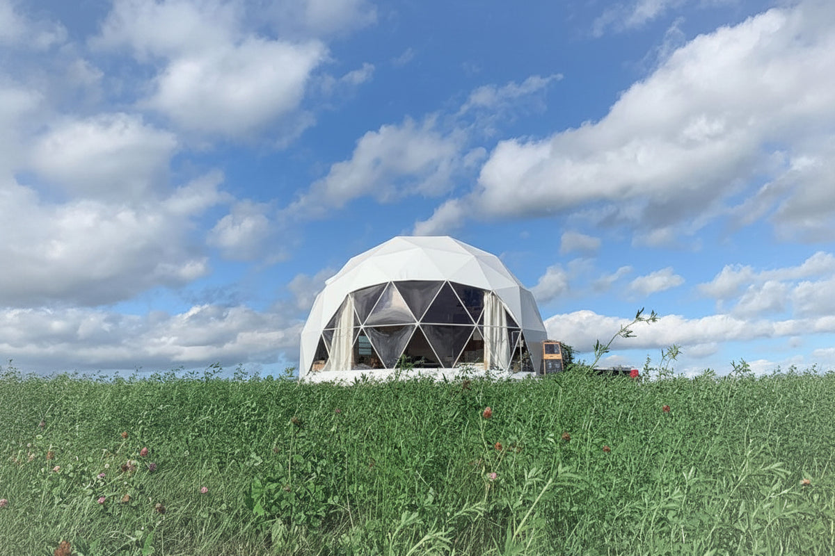 4-Season DELUXE Glamping Package Dome - 26'/8m - Phoenix Domes