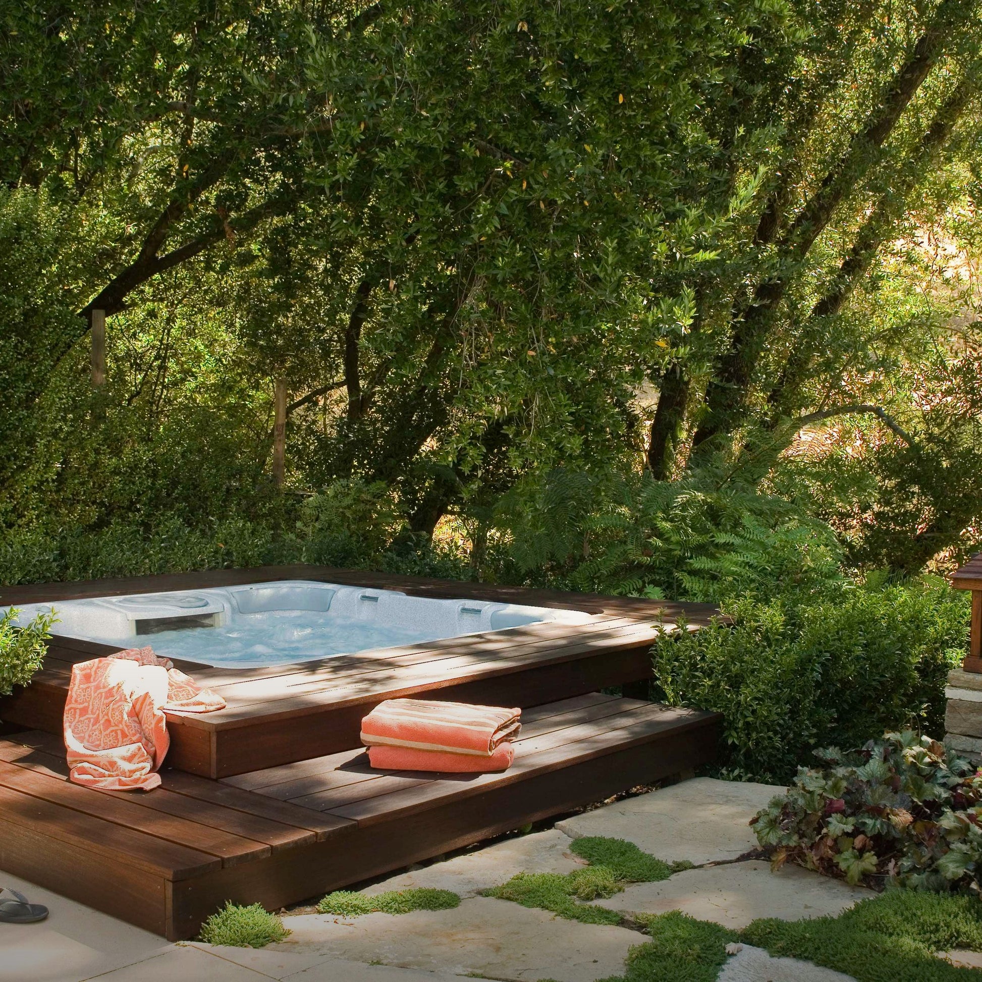 __tsh_featured__ Colorado Hot Tub Spa – 5' x 7' Outdoor Spa for 4 Adults