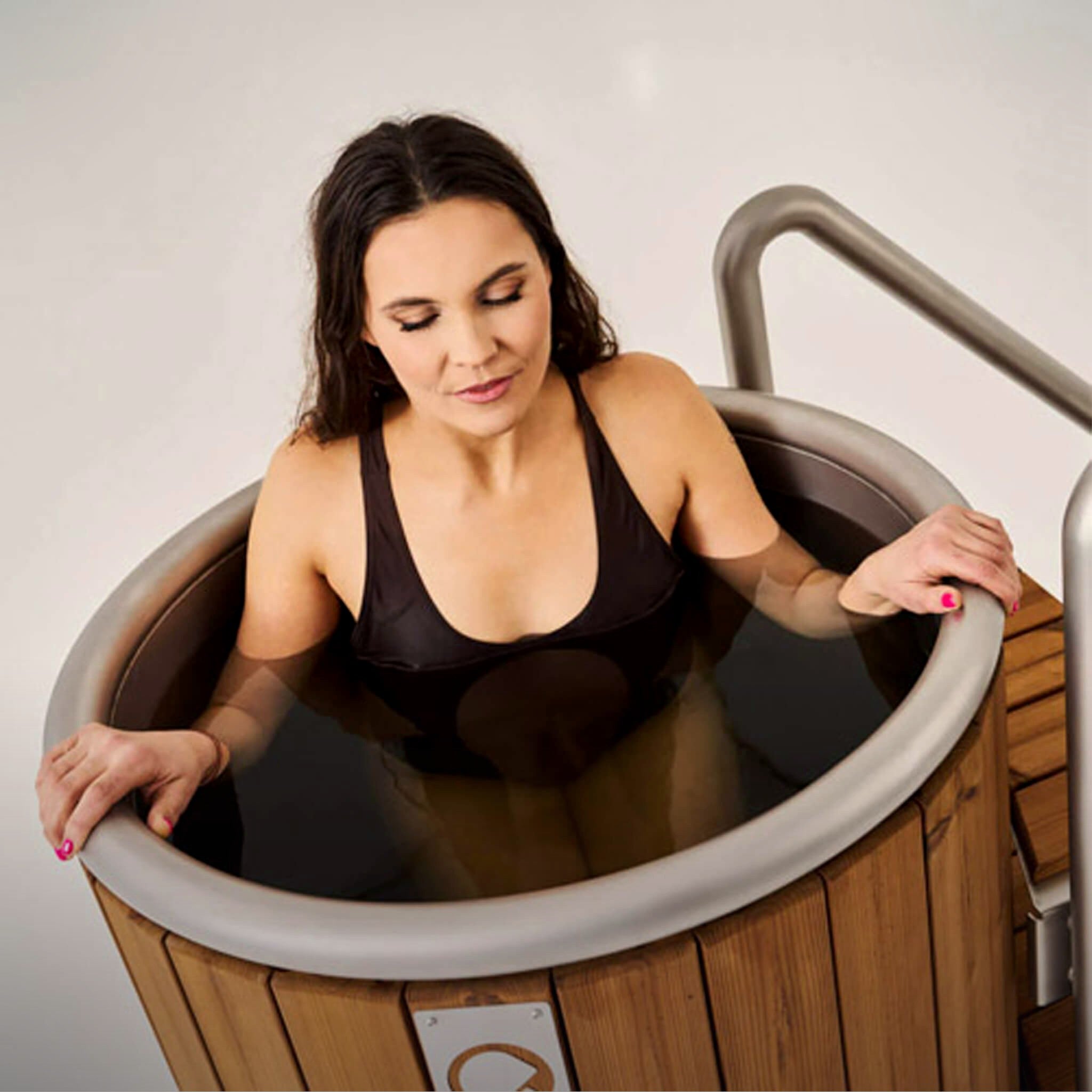 __tsh_featured__ Icetubs IceBarrel Thermowood And Fiberglass Cold Plunge Imme