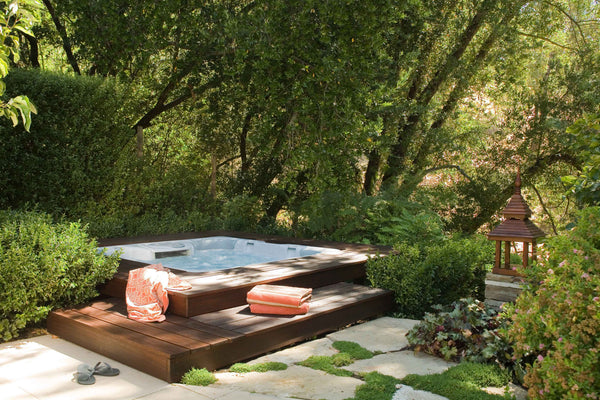 Colorado Hot Tub — 4-Person Outdoor Spa (5′×7′)